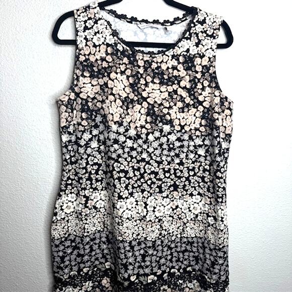 Isaac Mizrahi Live! Ditsy Floral Printed Flounce Dress w/ Lace Trim Neutral - Picture 6 of 13